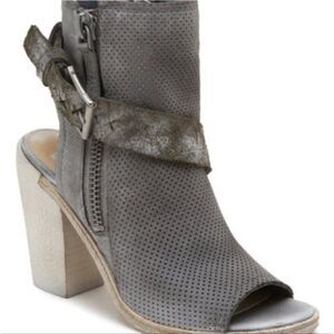 Dolce Vita Distressed Style Nubuck Leather Boots Size 10